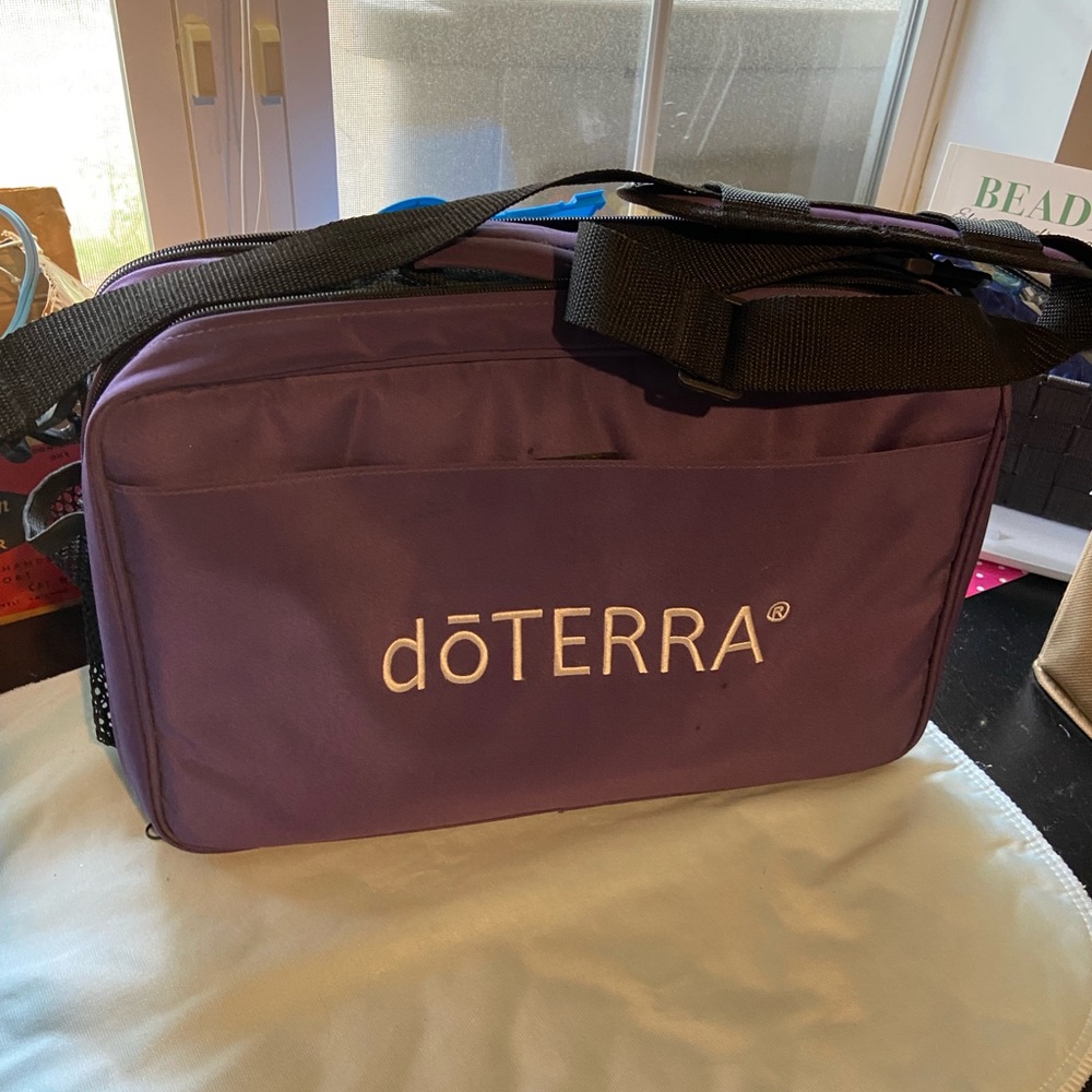 dōTERRA branded briefcase/Oils case.